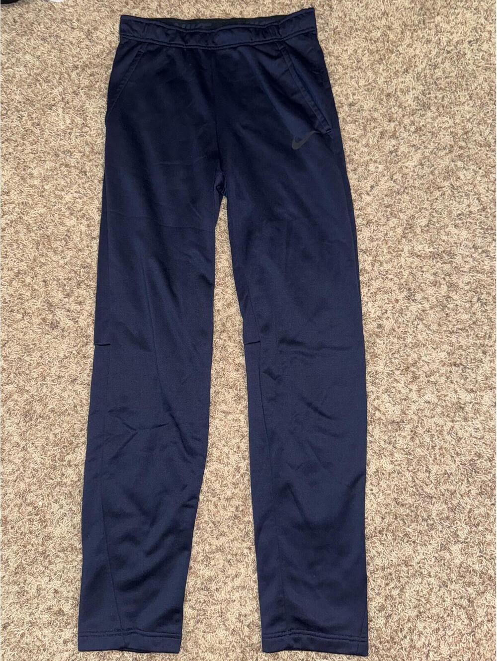 Nike Men’s Therma-Fit Training Pants
